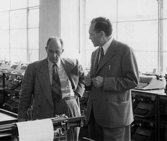 1949-la-visita-del-grande-fisico-e-premio-nobel-enrico-fermi-agli-stabilimenti-olivetti-di-ivrea